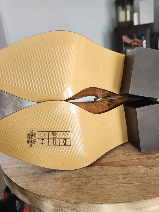 Everlane New The Studio Heel Block  Bootie Womens 9 Russet Suede Pointy Toe NWOB - Picture 4 of 9